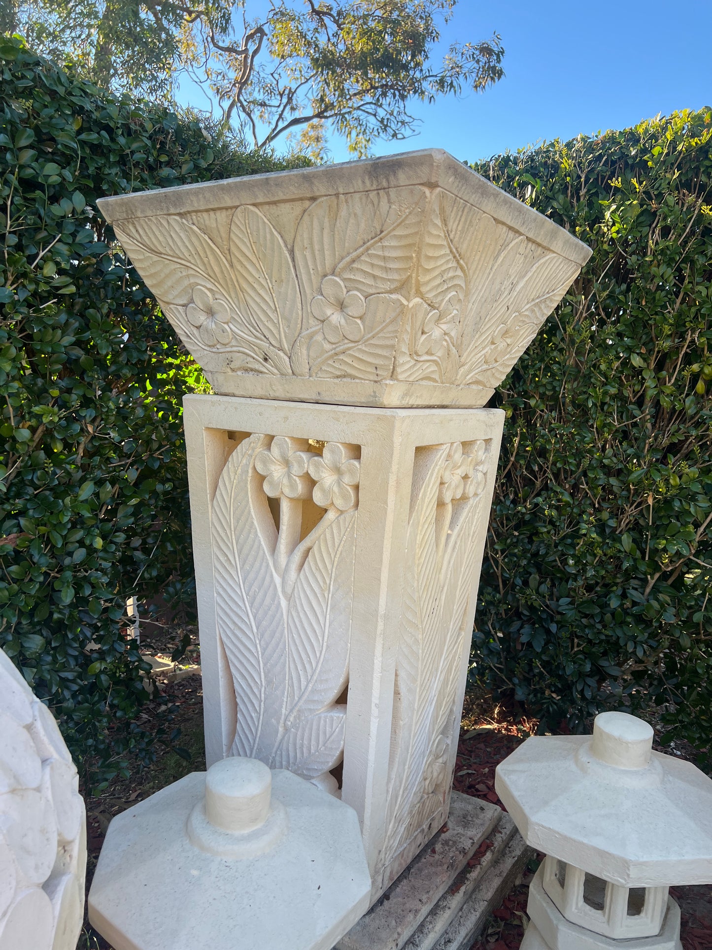 Square Top Frangipani Bird Bath