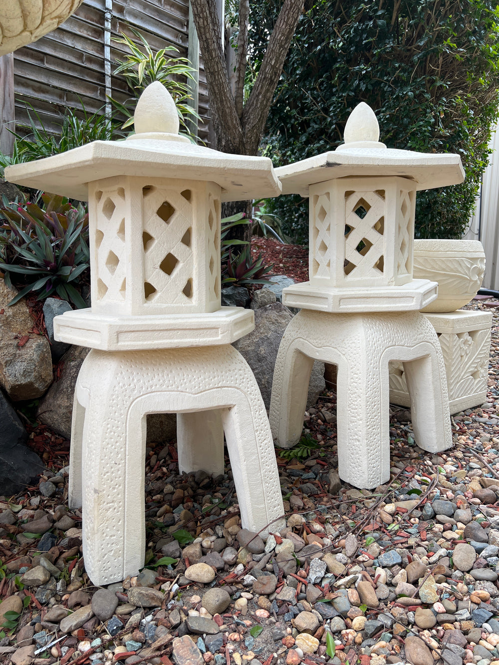 Limestone Lantern Hut