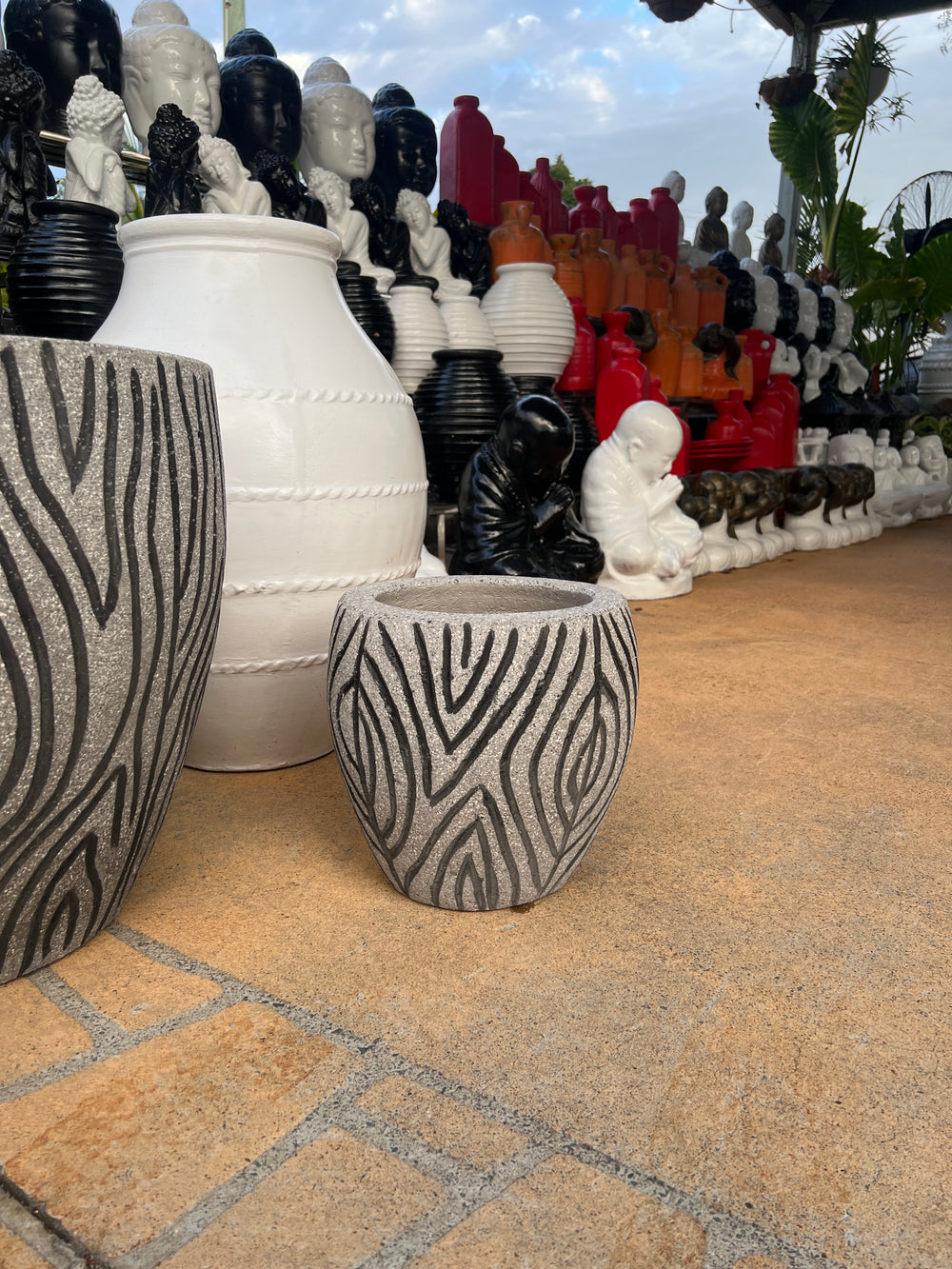 Zebra Monotone Pot