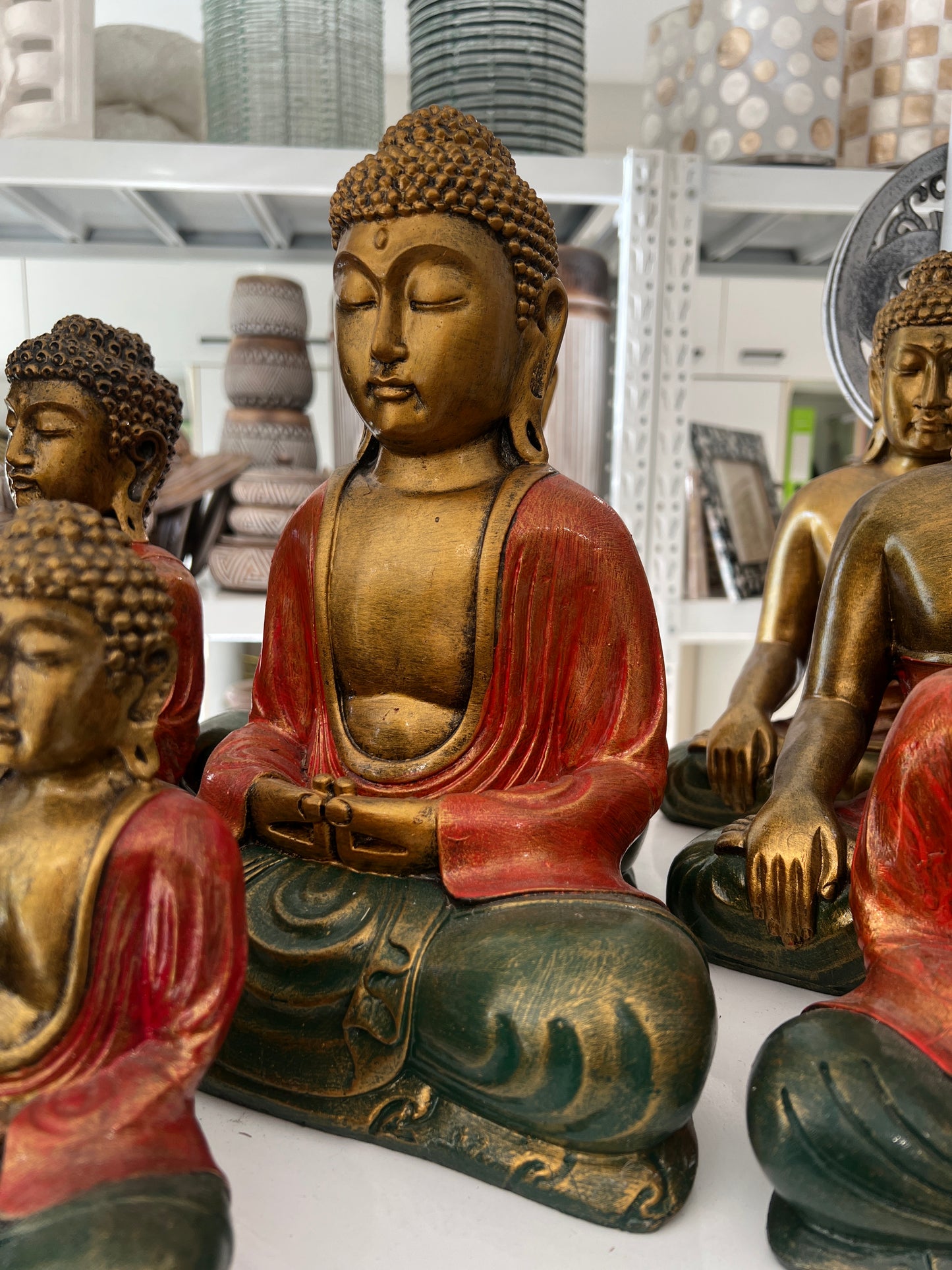 Earth Touching Buddha Statue - Bhumisparsha Mudra