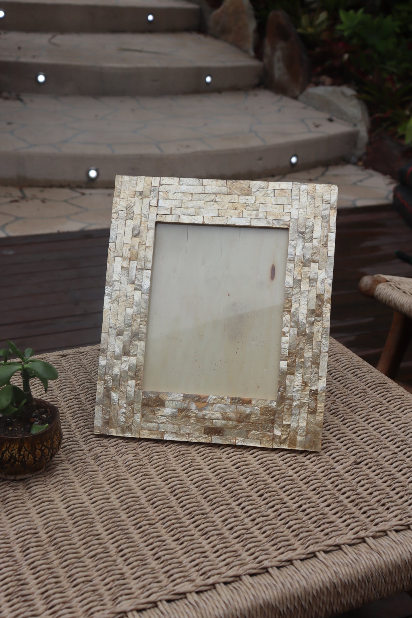 Shell Photoframe - Large