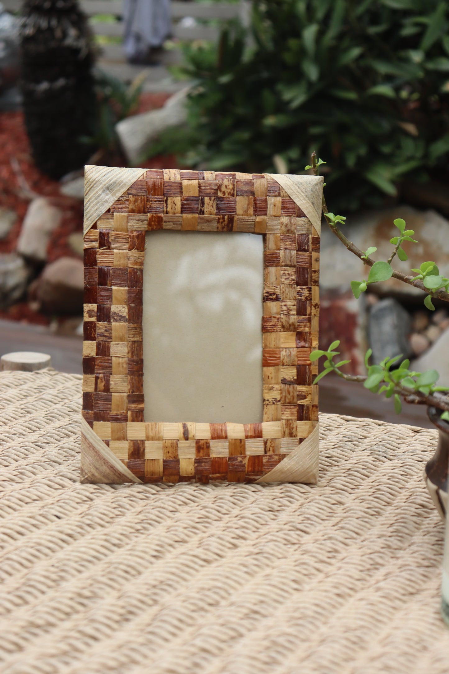 Woven Photoframe - Medium
