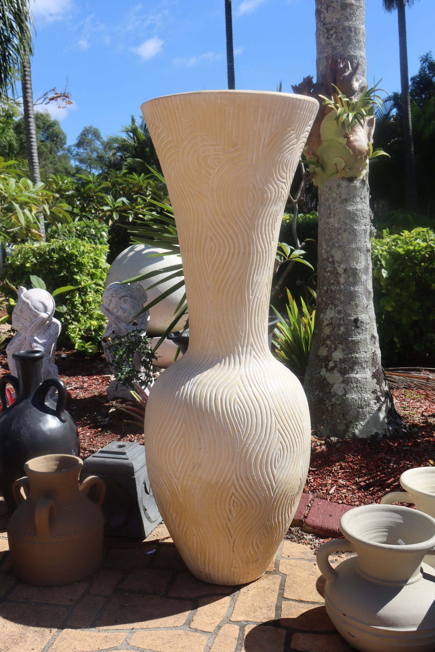 Extra Large Exotic Pot