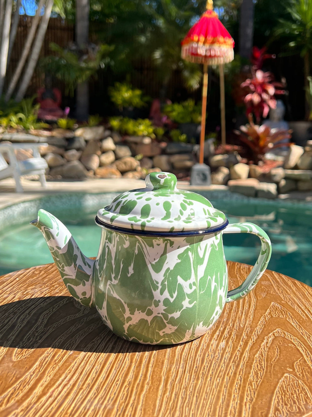 Big Billy Tiny Teapot - Spotted Green