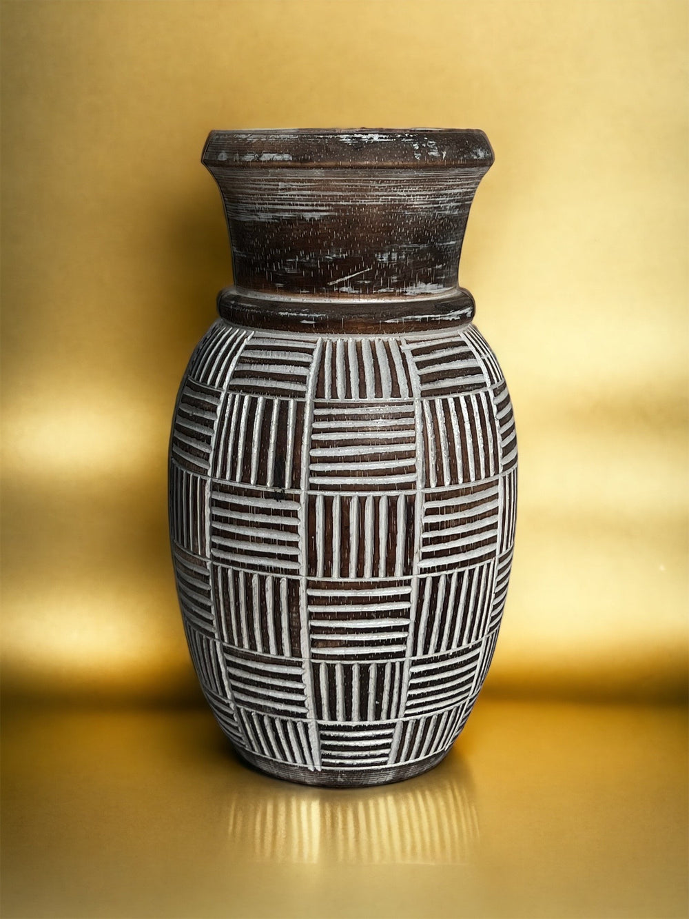 Wooden Crosshatch Pot